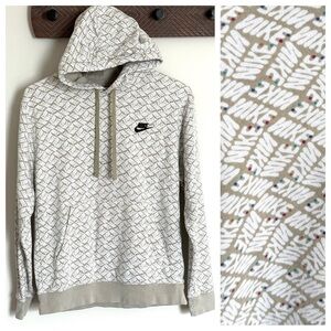 Nike Sportswear Sport Essentials+ Fleece Pullover Hoodie Small